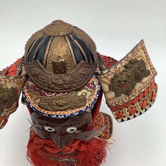 Vintage Japanese Samurai Doll with Kabuto Helmet Showa Era 9”Figure - Picture 13 of 13